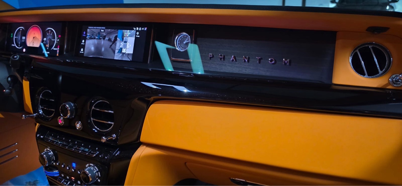 Rolls-Royce Phantom photo 14