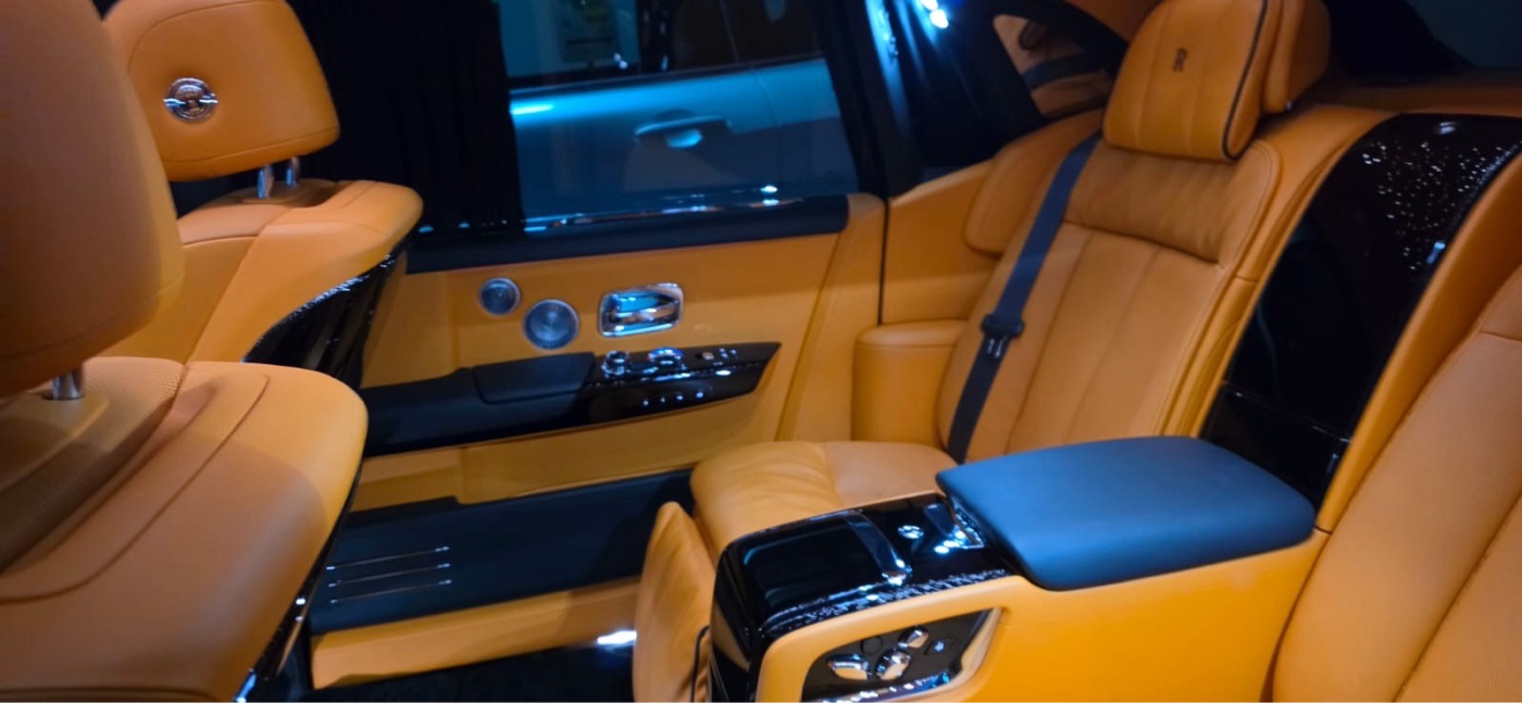 Rolls-Royce Phantom photo 16