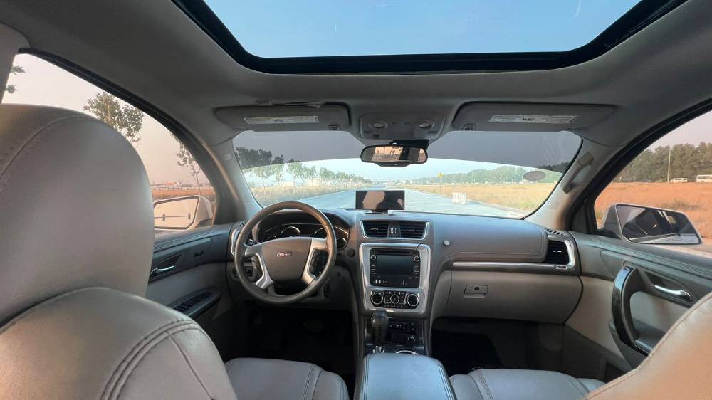 GMC Acadia 2015 photo 6