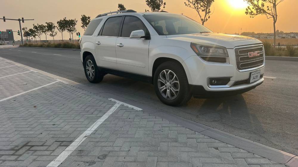 GMC Acadia 2015 photo 7