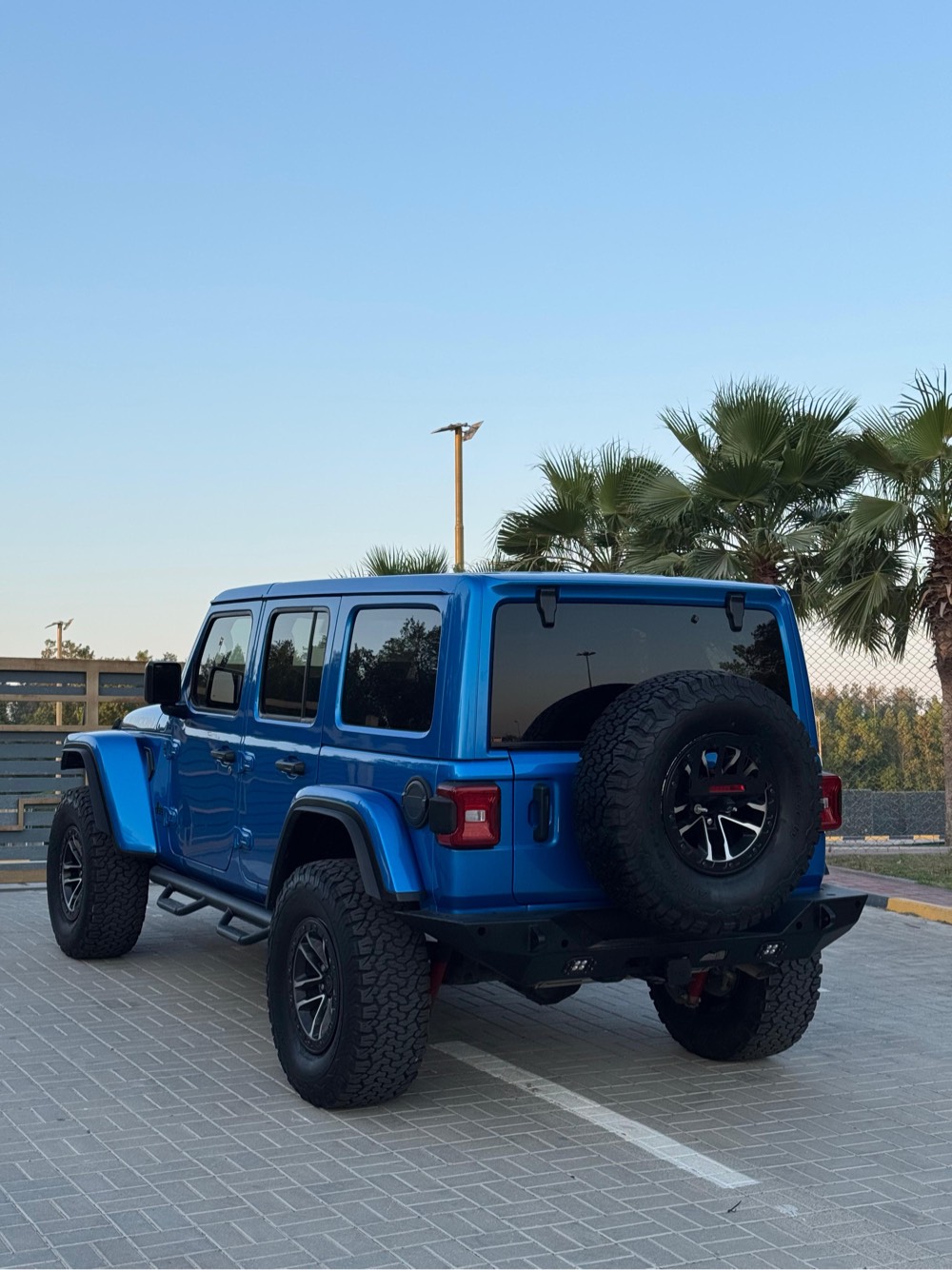 Jeep Wrangler 2024 photo 3