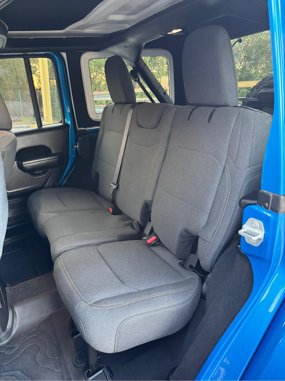 Jeep Wrangler 2024 photo 7