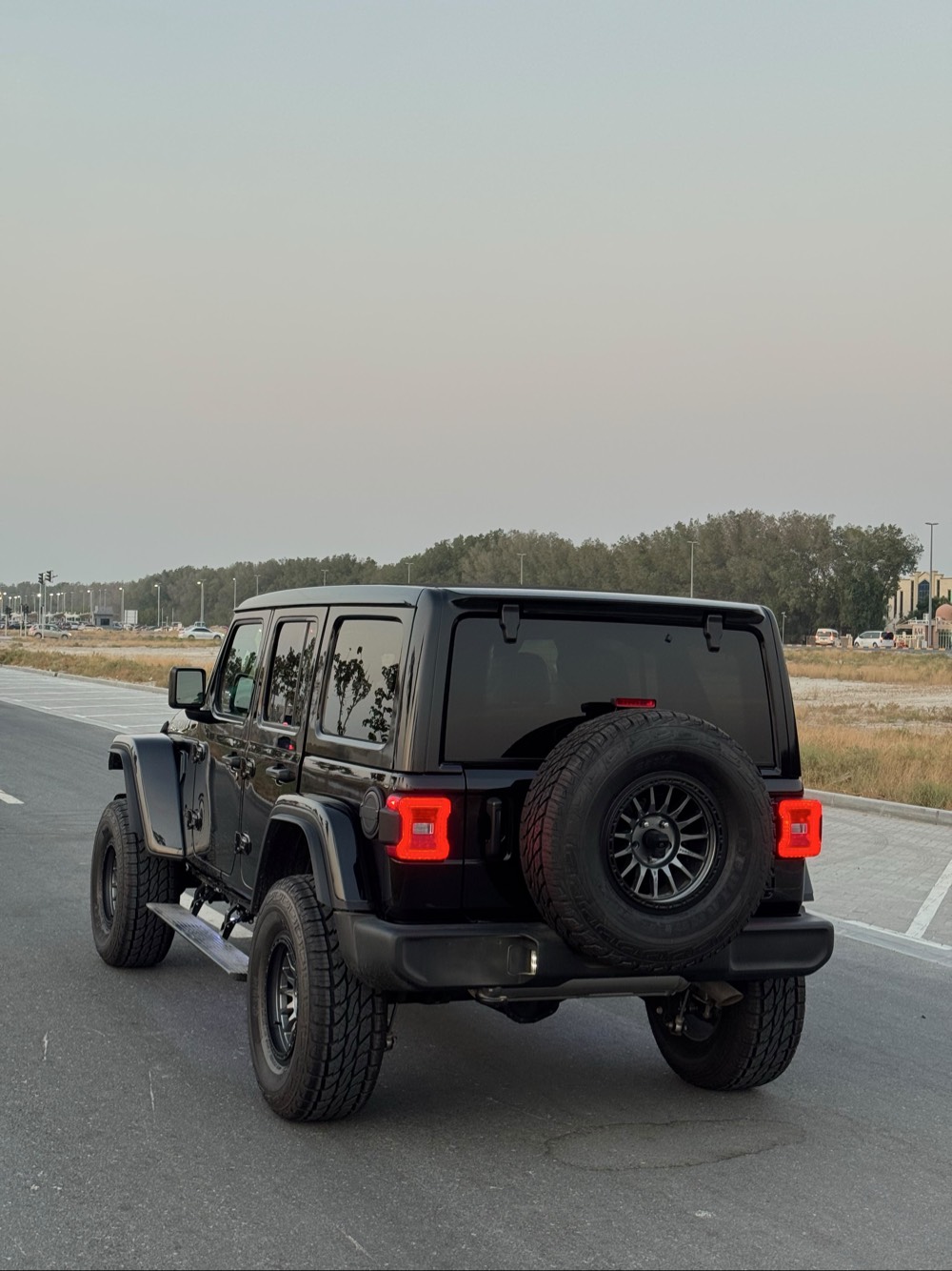 Jeep Wrangler  photo 4