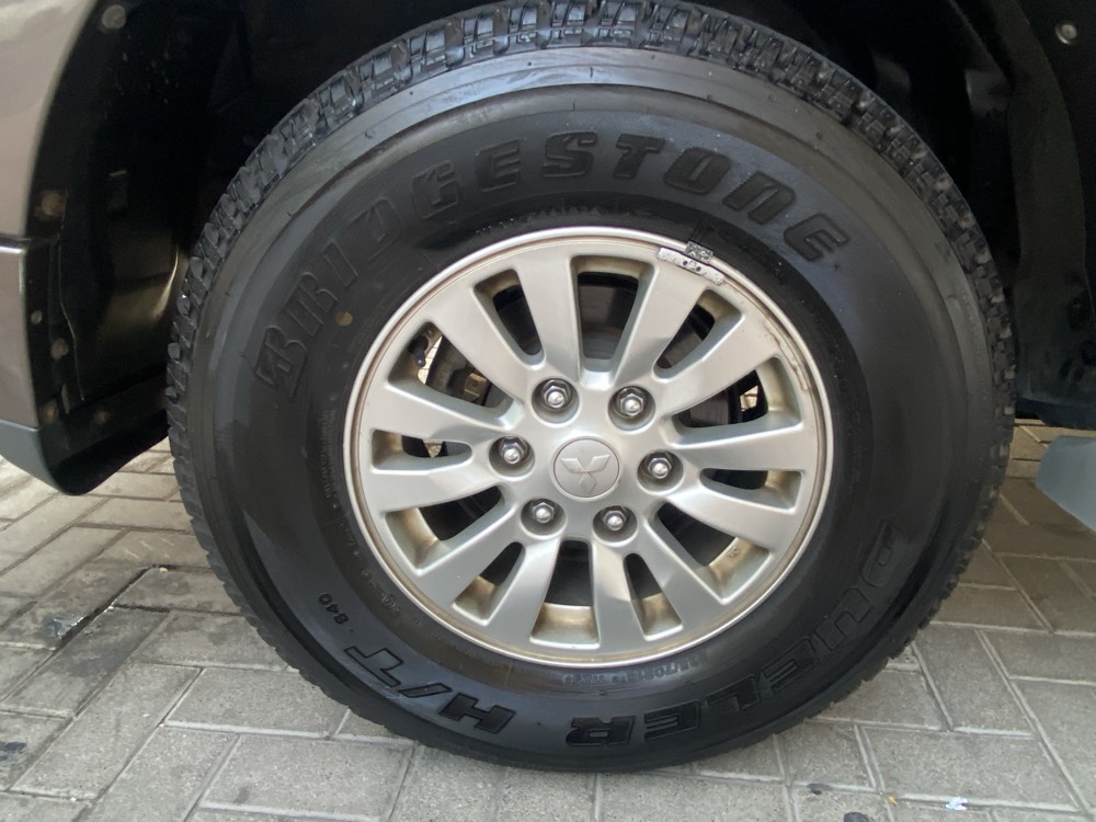 Mitsubishi Pajero 2015 photo 3