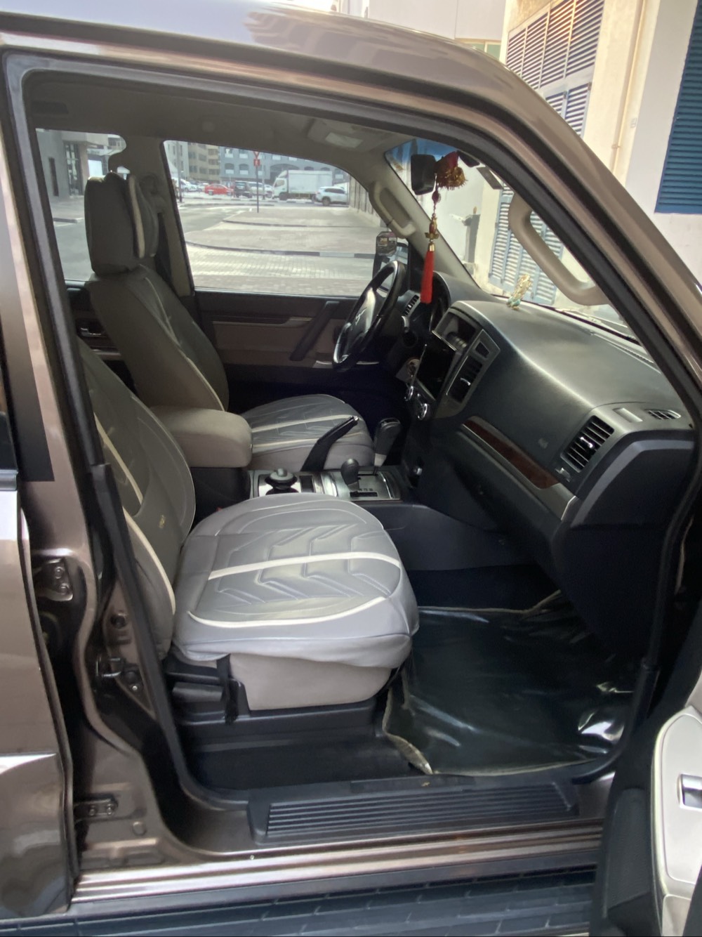 Mitsubishi Pajero 2015 photo 10