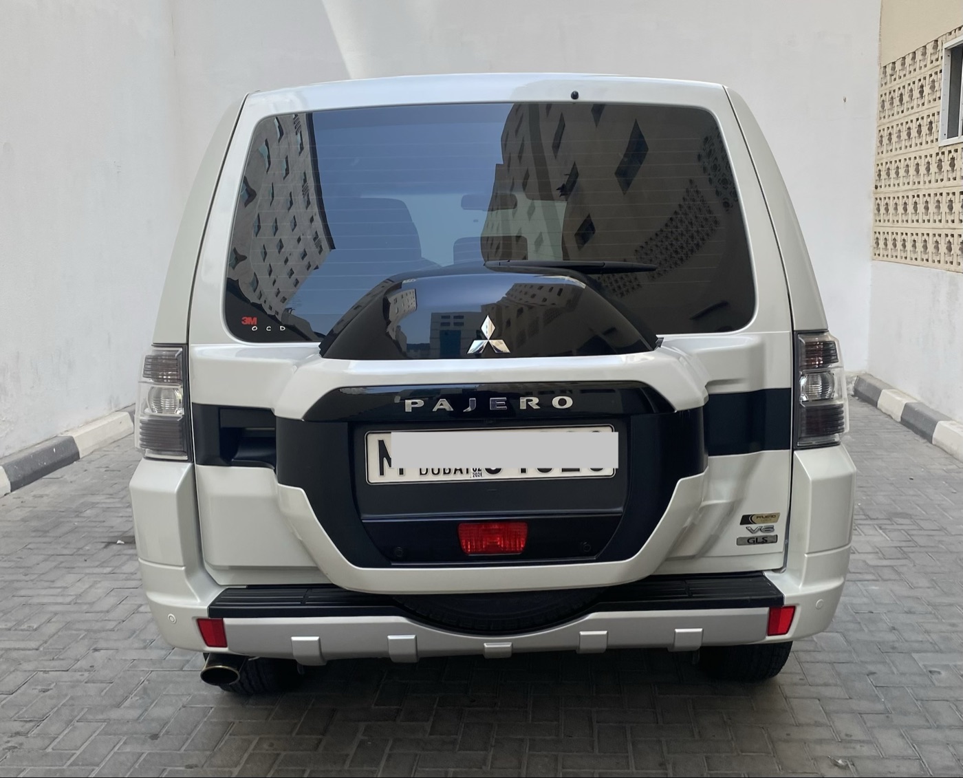 Mitsubishi Pajero photo 3