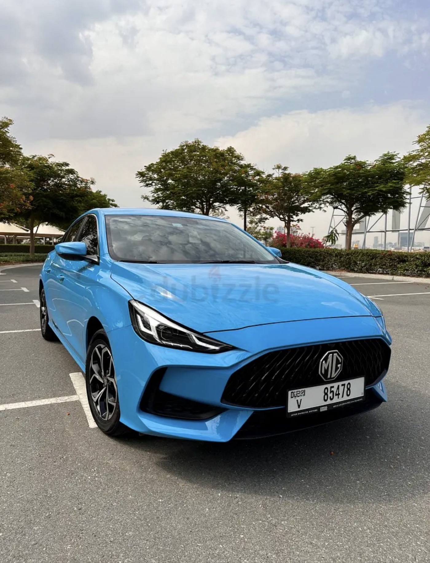 MG GT photo 2