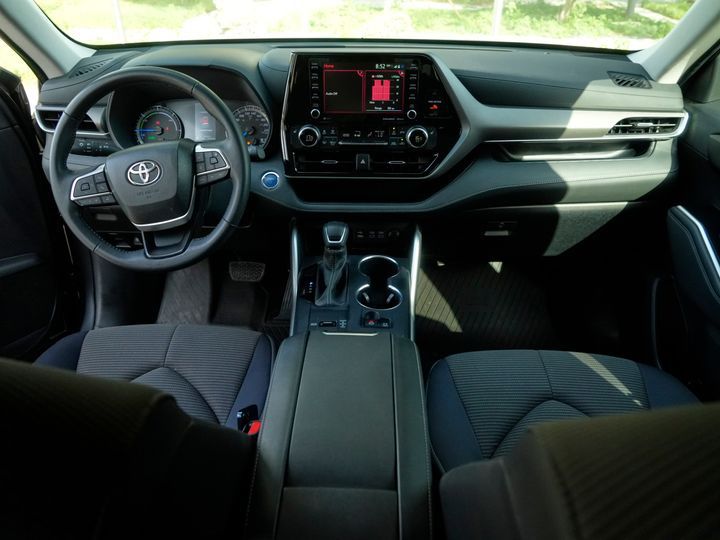 Toyota Highlander photo 5