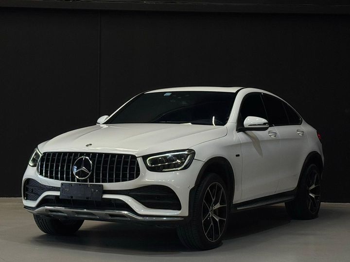 Mercedes-Benz GLC 300E photo 4