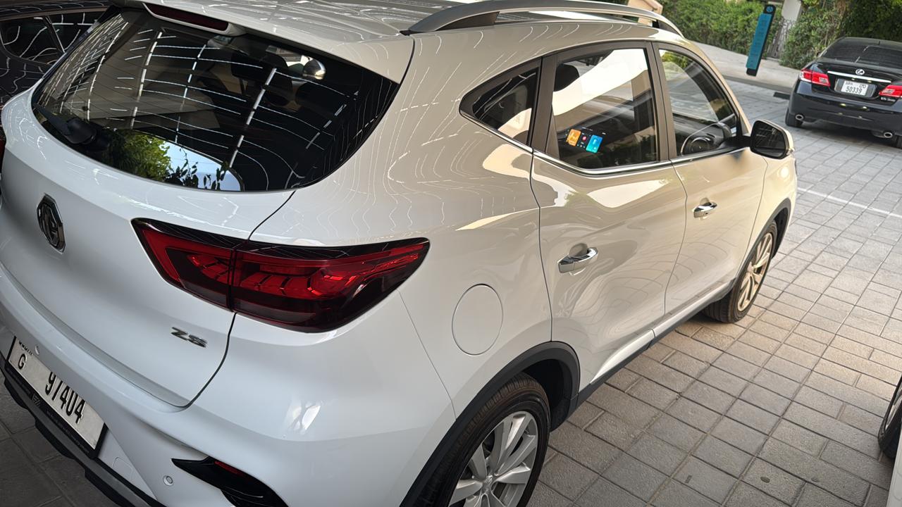 MG ZS photo 3