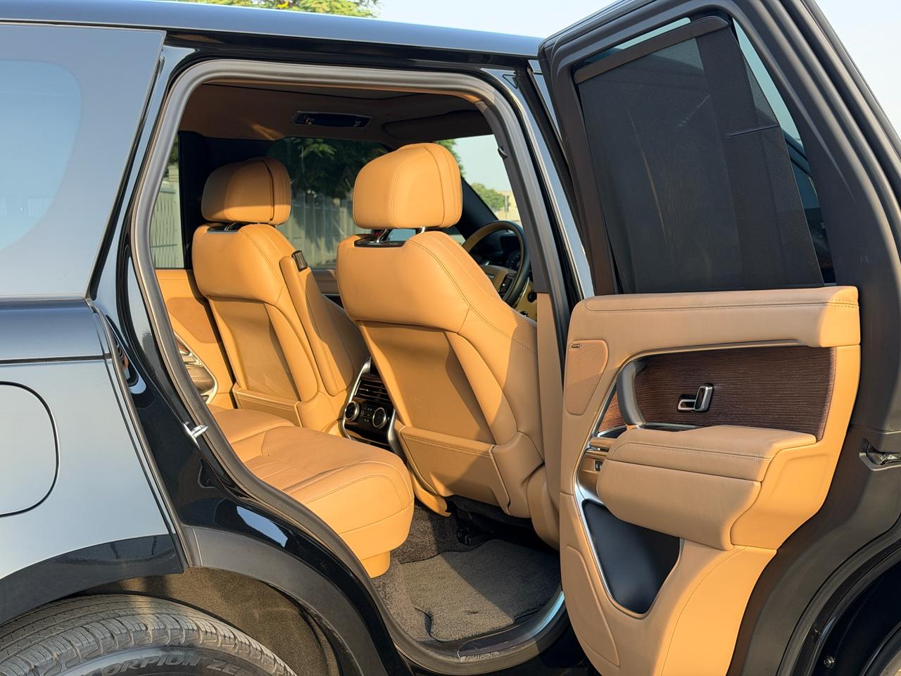 Land Rover Range Rover HSE photo 8