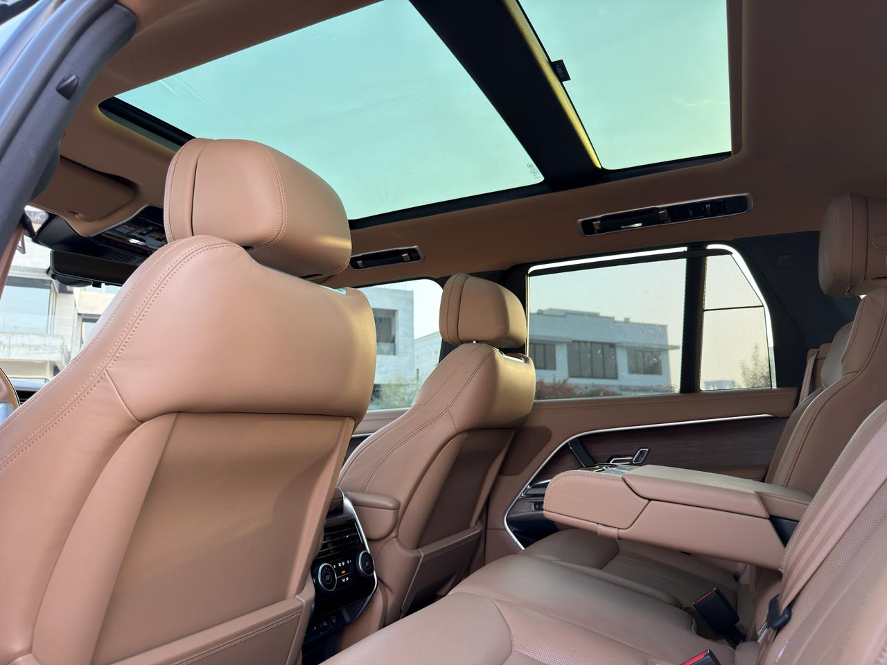Land Rover Range Rover HSE photo 9