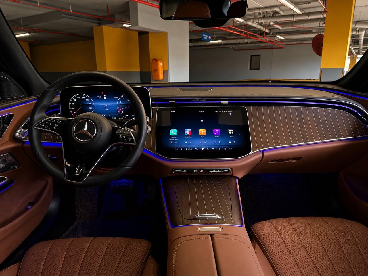 Mercedes-Benz E300 photo 6