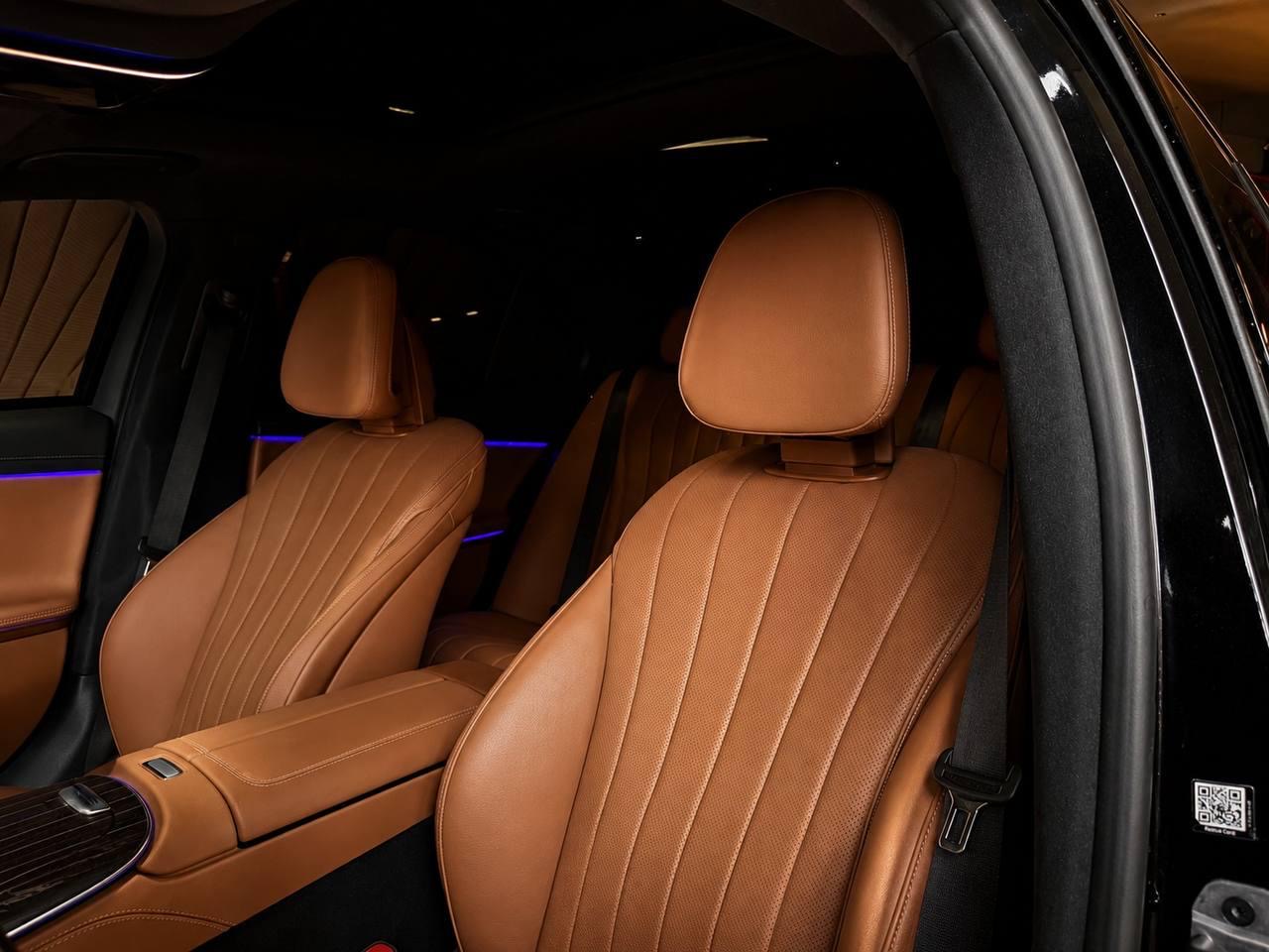 Mercedes-Benz E300 photo 7
