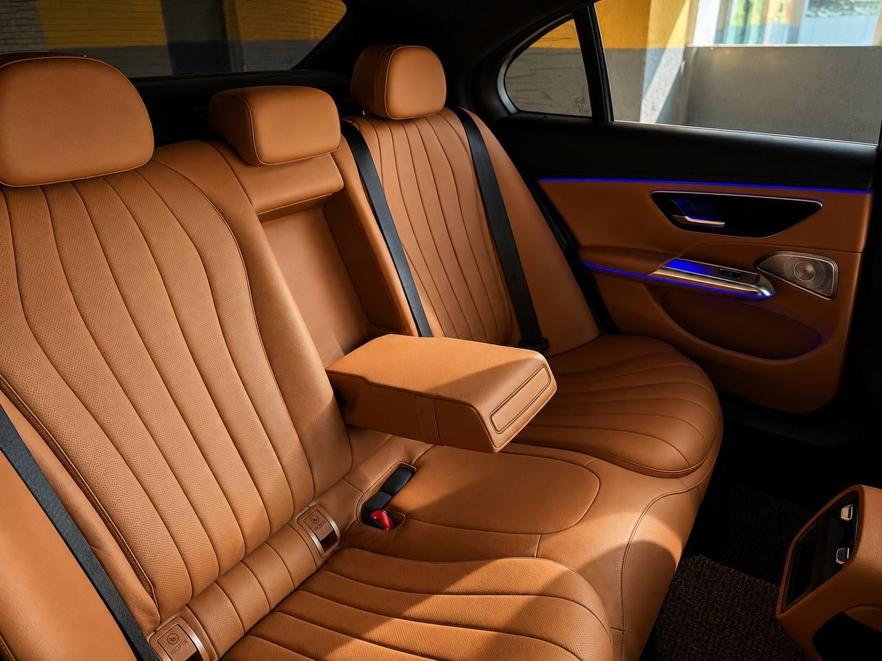 Mercedes-Benz E300 photo 9