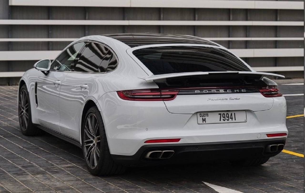Porsche Panamera Turbo photo 5