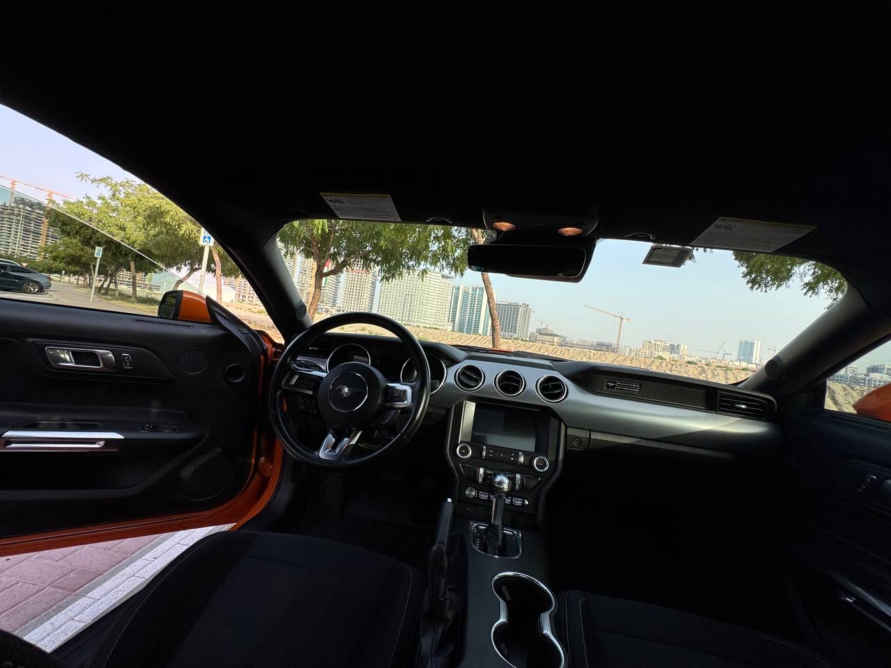 Ford Mustang photo 4