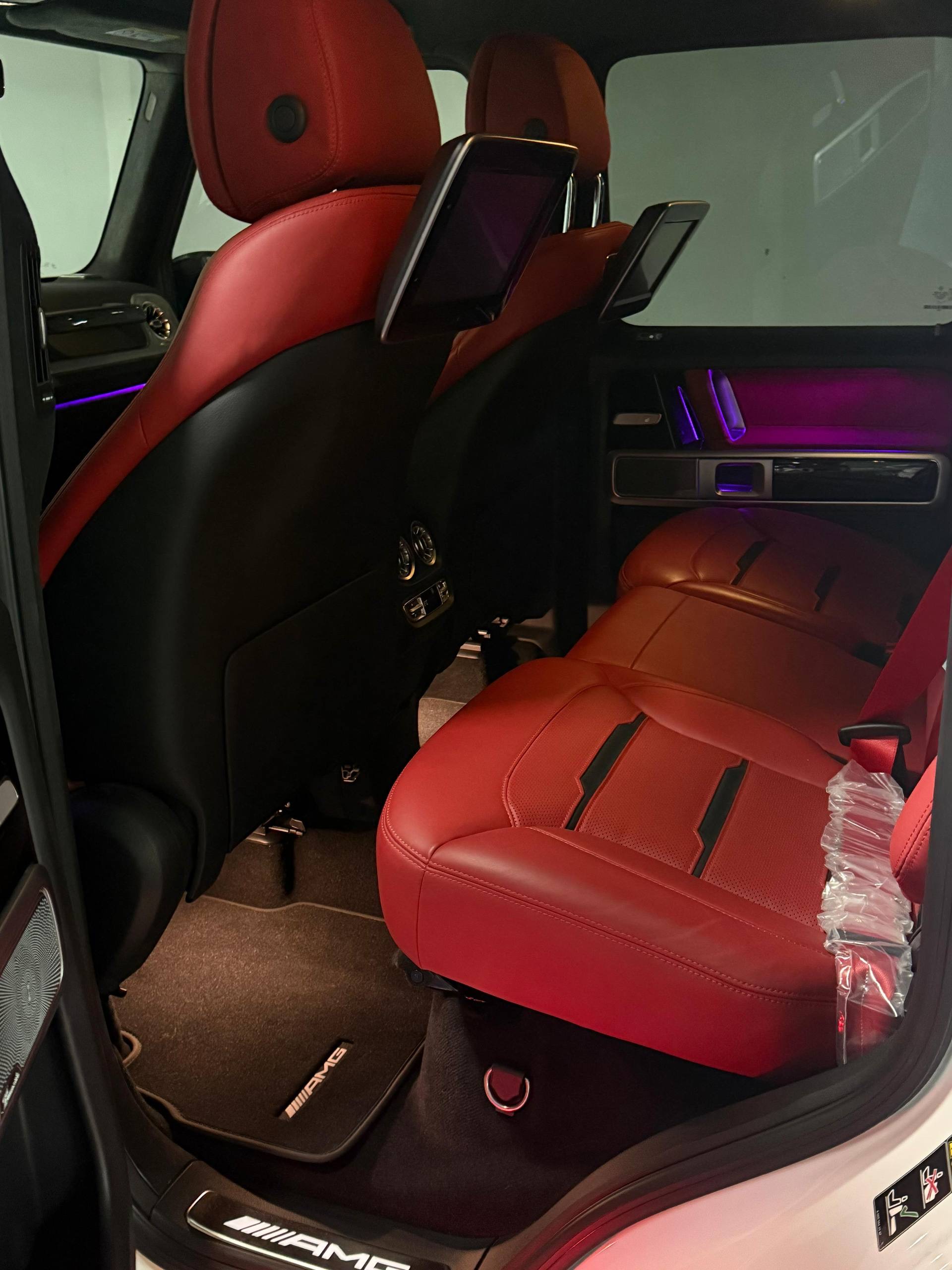 Mercedes-Benz G63 photo 7