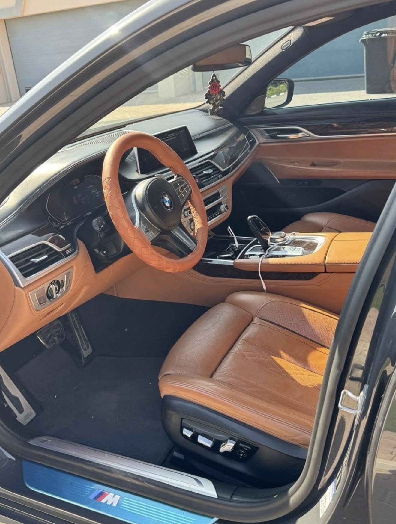 BMW 740 photo 6