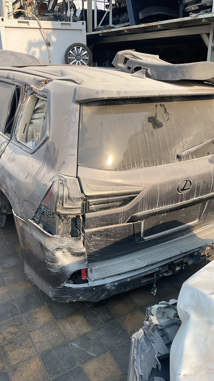 Nissan Patrol/TLC/Lexus Lx photo 3