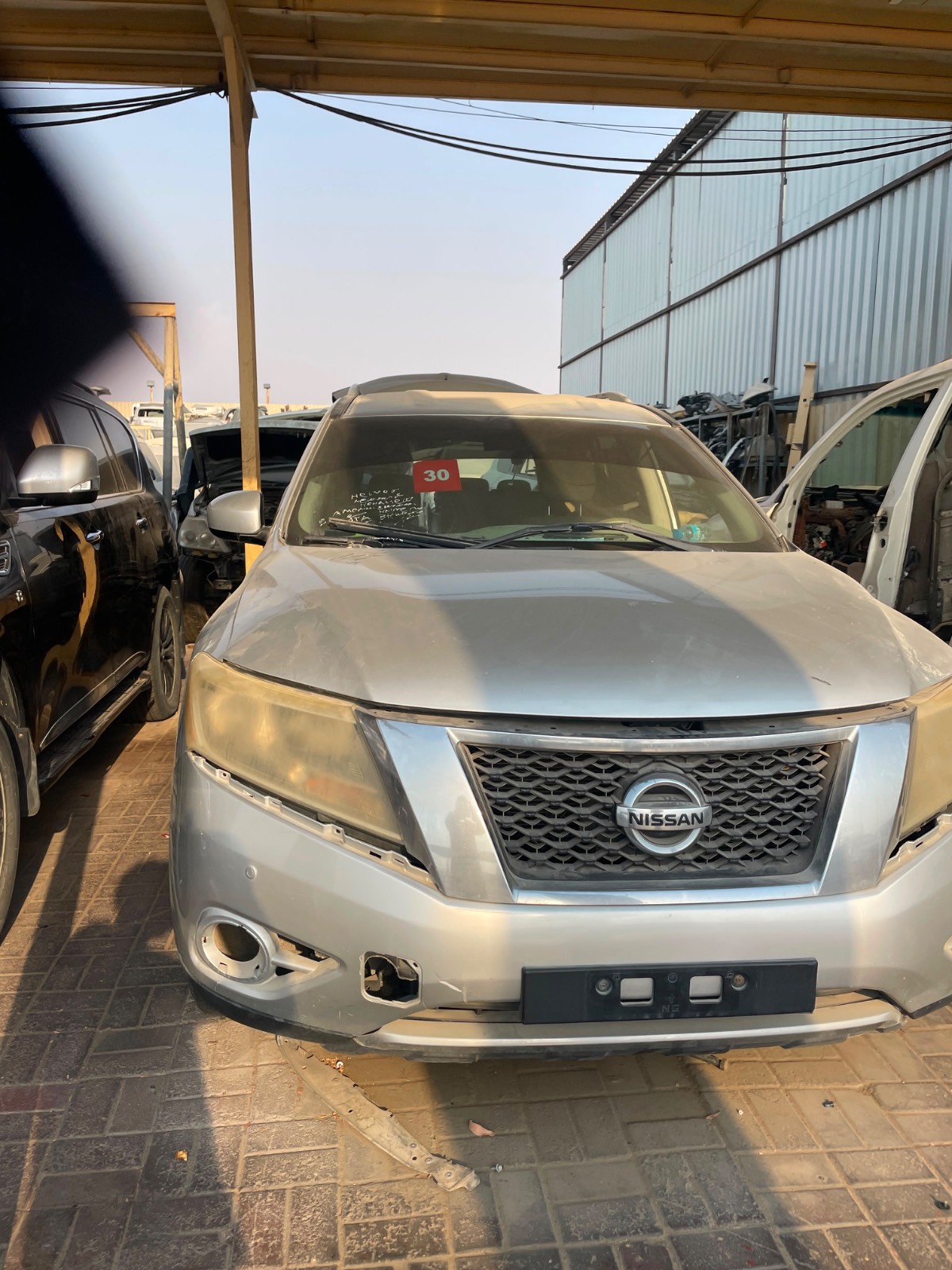 Nissan Patrol 2010-2020 photo 4
