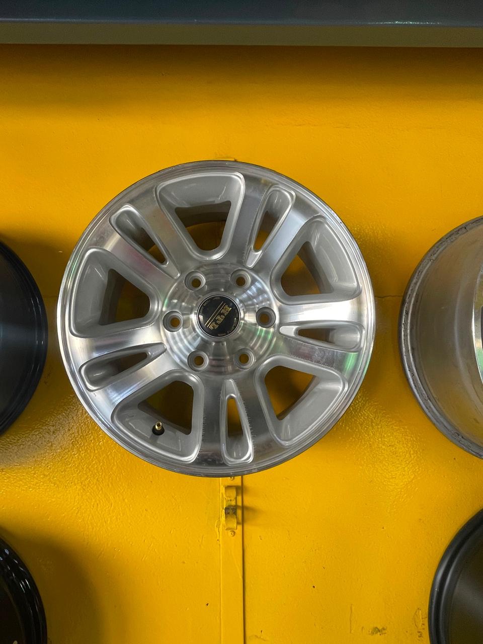 Tires & Wheels photo 2