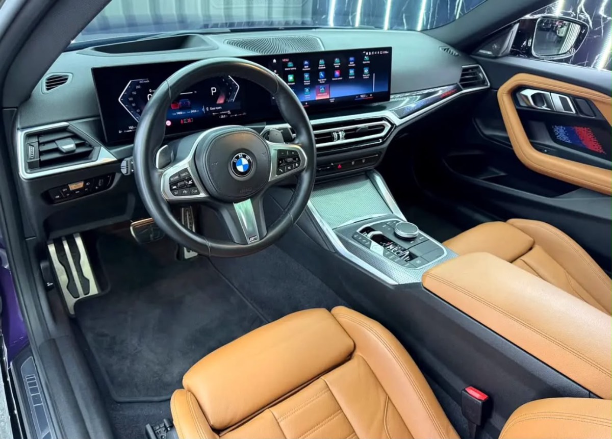 BMW M240i photo 6