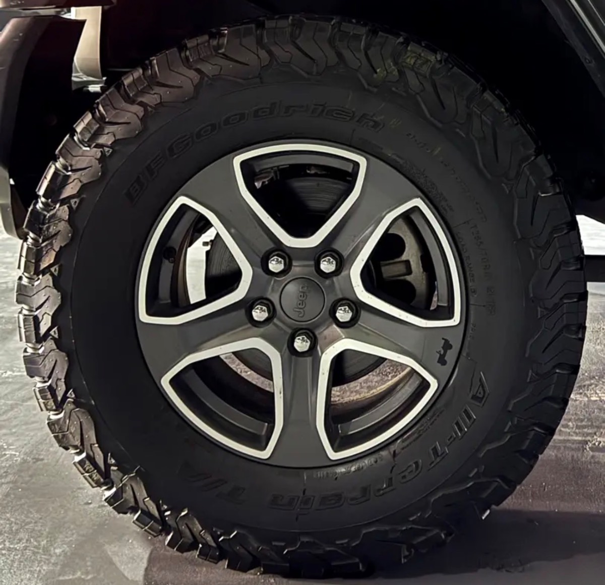 Jeep Wrangler Sport photo 6