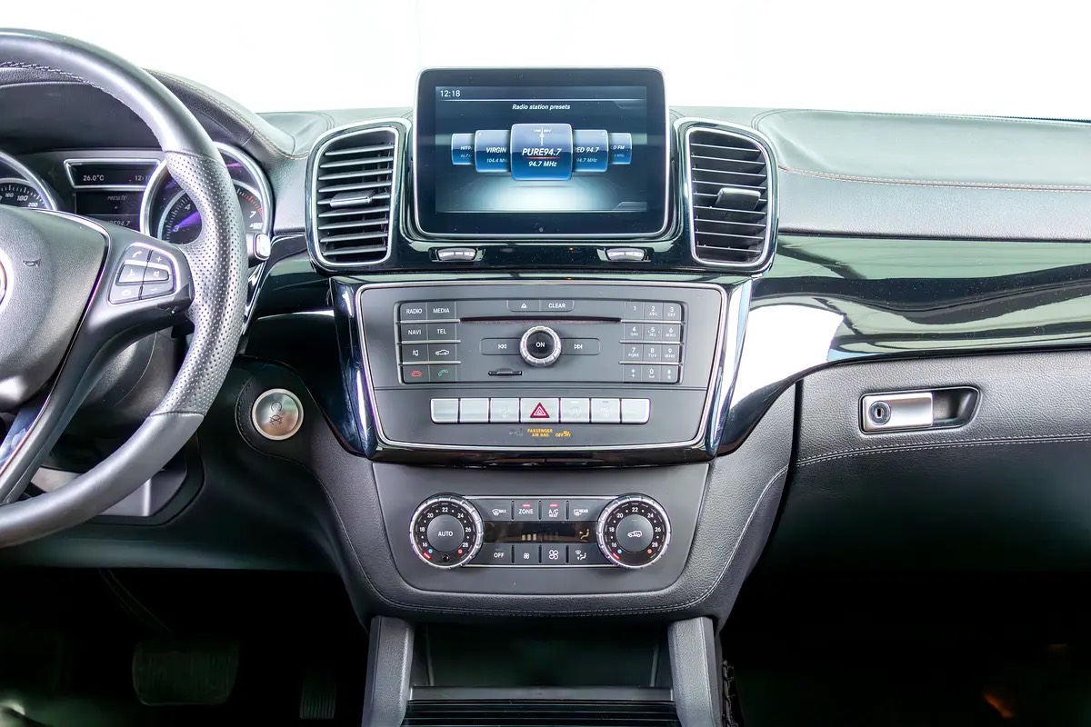 Mercedes-Benz GLE-Class GLE 400 4MATIC photo 8