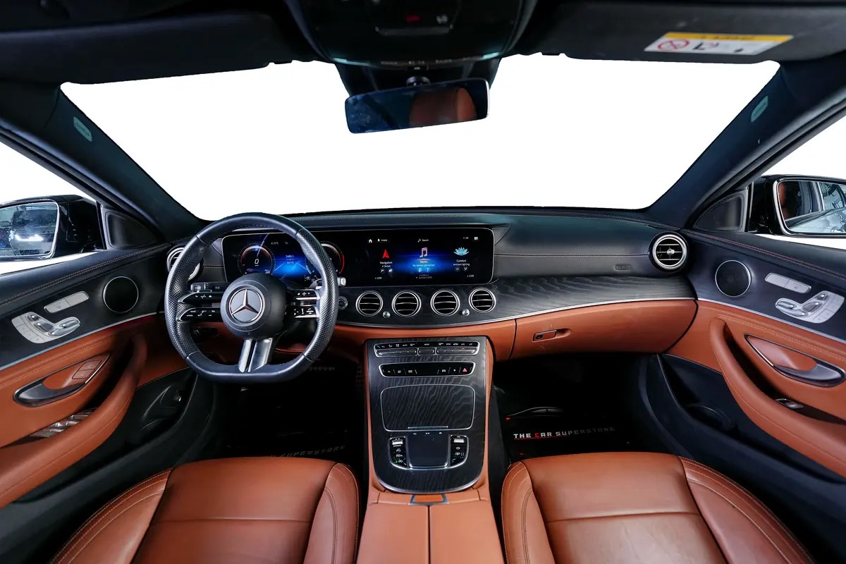 Mercedes-Benz E-Class E 300 photo 7