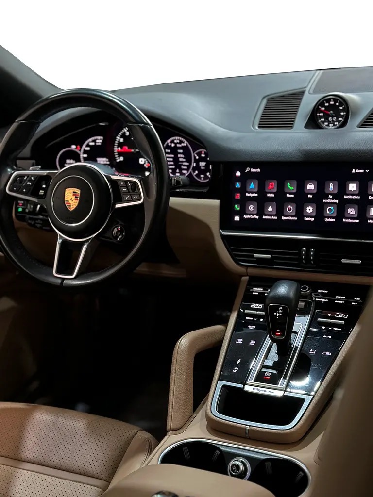 Porsche Cayenne Coupe photo 6
