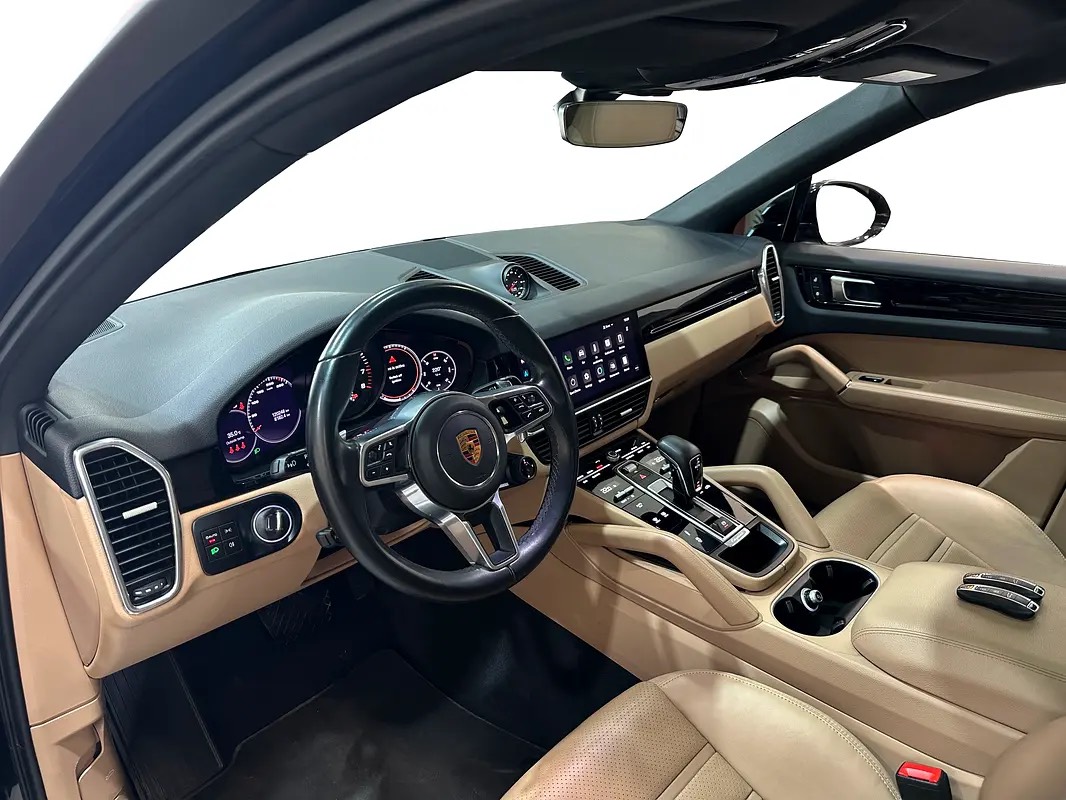 Porsche Cayenne Coupe photo 9