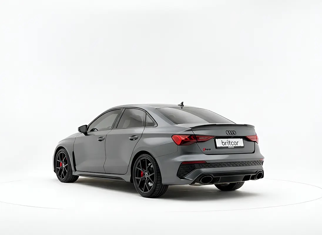 Audi RS3 2.5 TFSI quattro photo 3