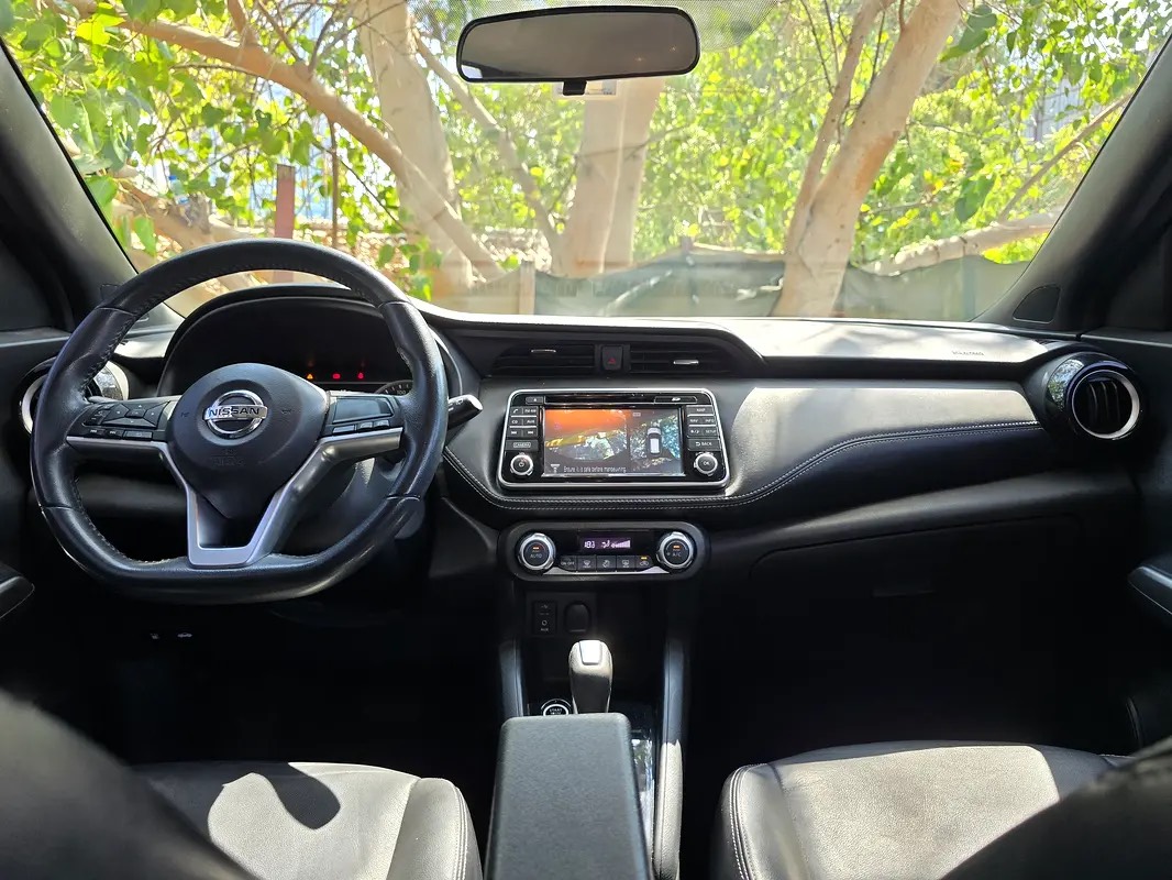 Nissan Kicks SL photo 7