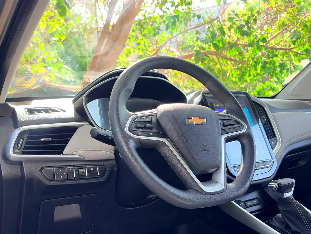 Chevrolet Captiva LS photo 6