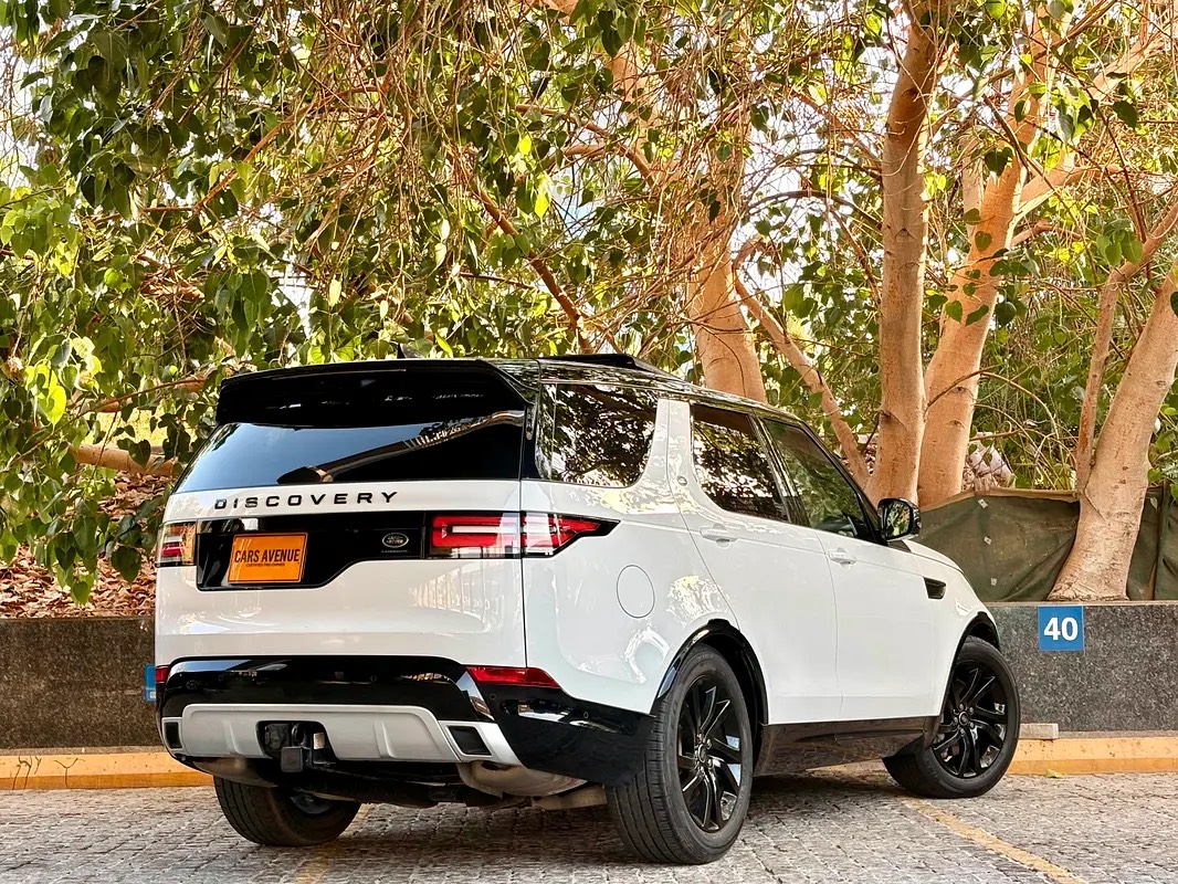 Land Rover Discovery R-Dynamic HSE photo 2