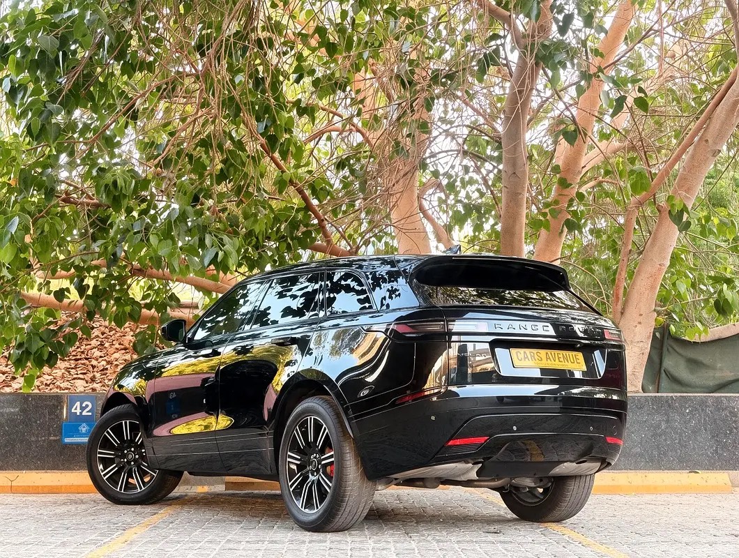 Land Rover Range Rover Velar R-Dynamic HSE photo 4