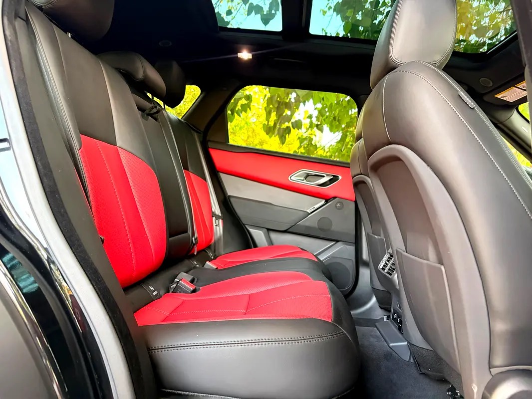 Land Rover Range Rover Velar R-Dynamic HSE photo 10