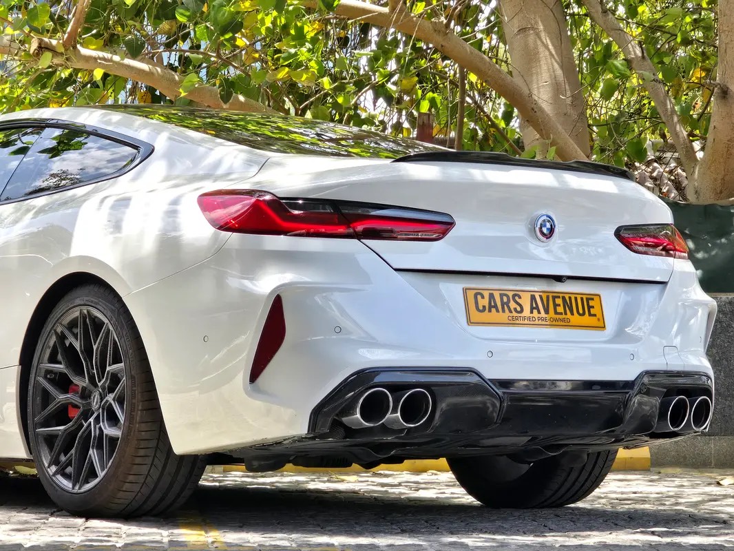 BMW M8 Coupe photo 4