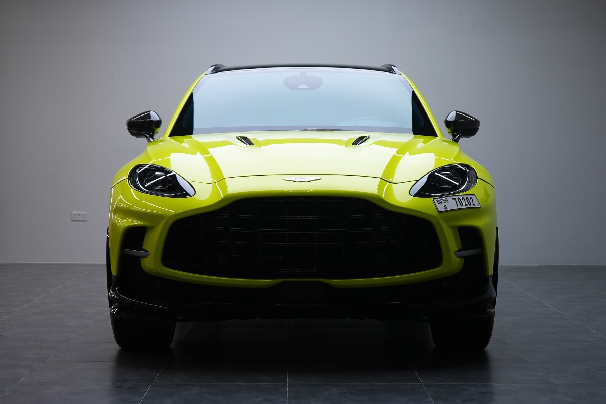 Aston Martin DBX