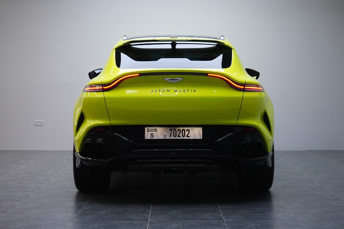Aston Martin DBX photo 4