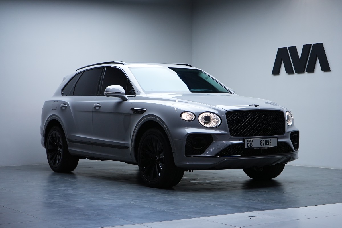 Bentley Bentayga photo 2
