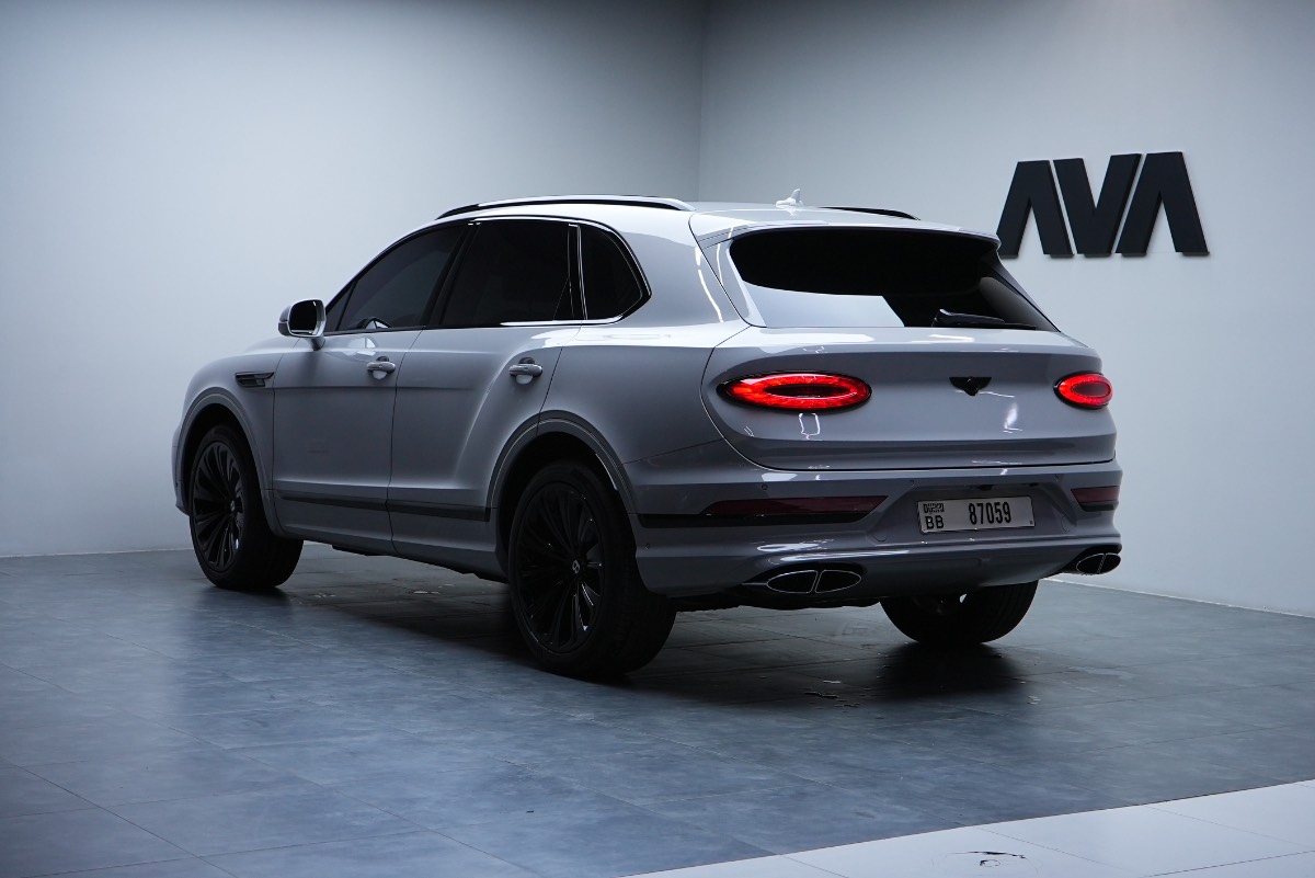 Bentley Bentayga photo 5