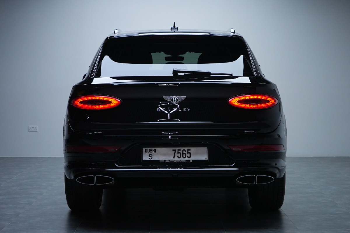 Bentley Bentayga photo 5