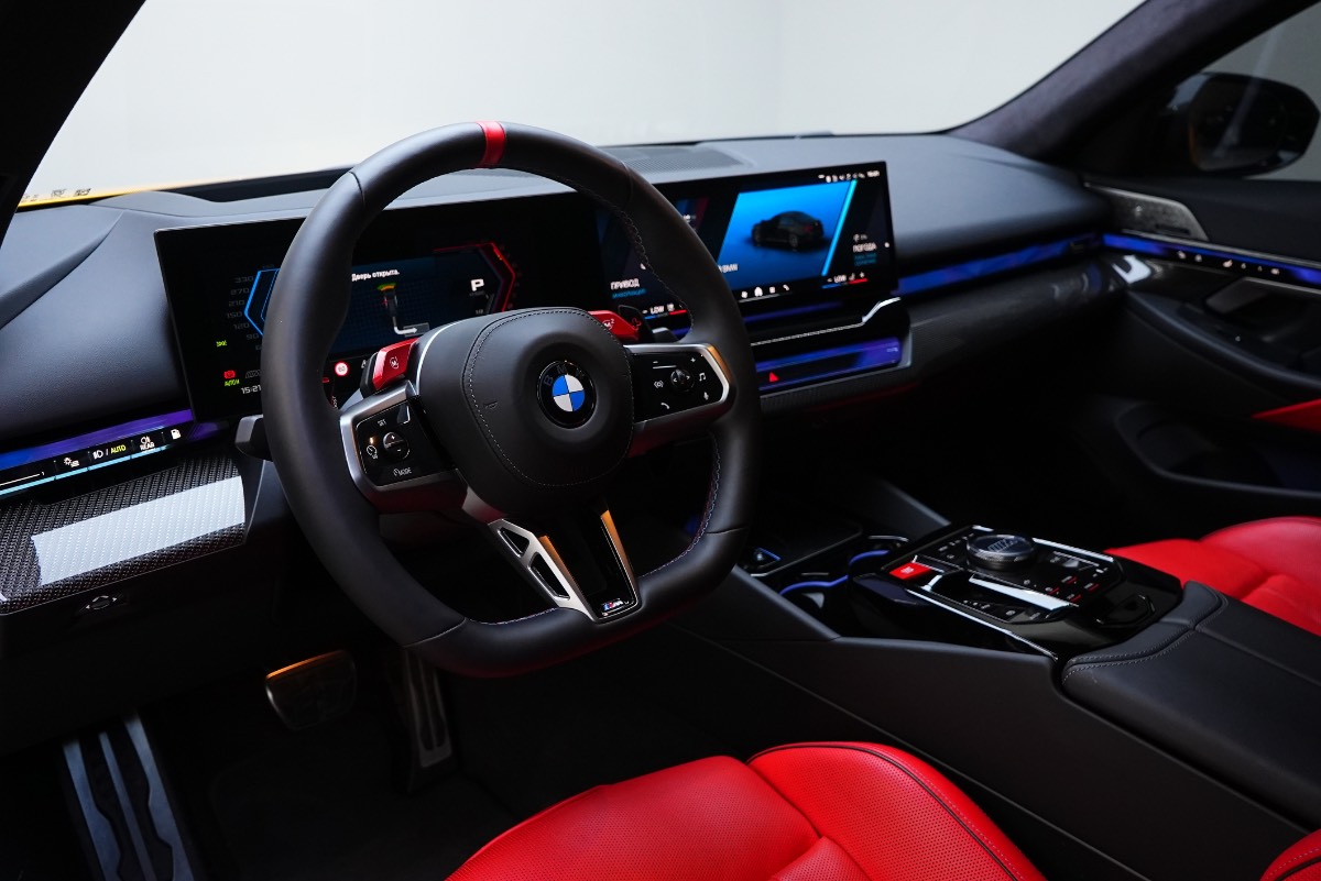 BMW M5 photo 6