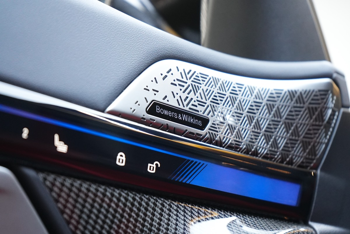 BMW M5 photo 10
