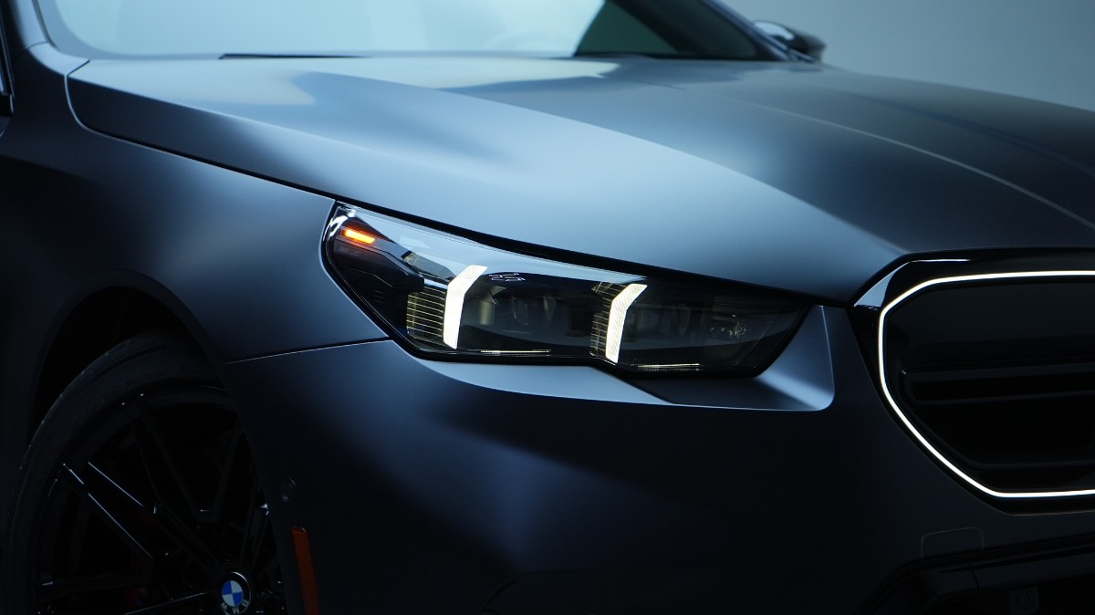 BMW M5 photo 3