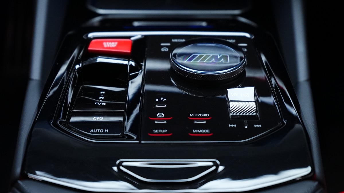 BMW M5 photo 9