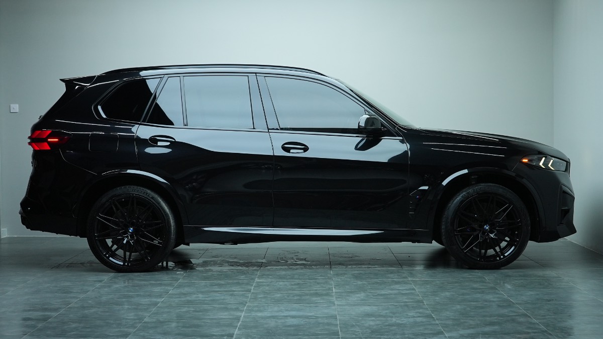 BMW X5 M photo 3