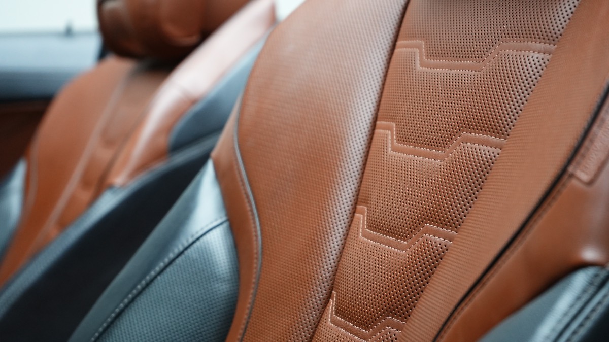 BMW 8 Series photo 8